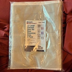 NWOT 12 Large Pockets Over The Door Organizer for shoes or be creative in Gray